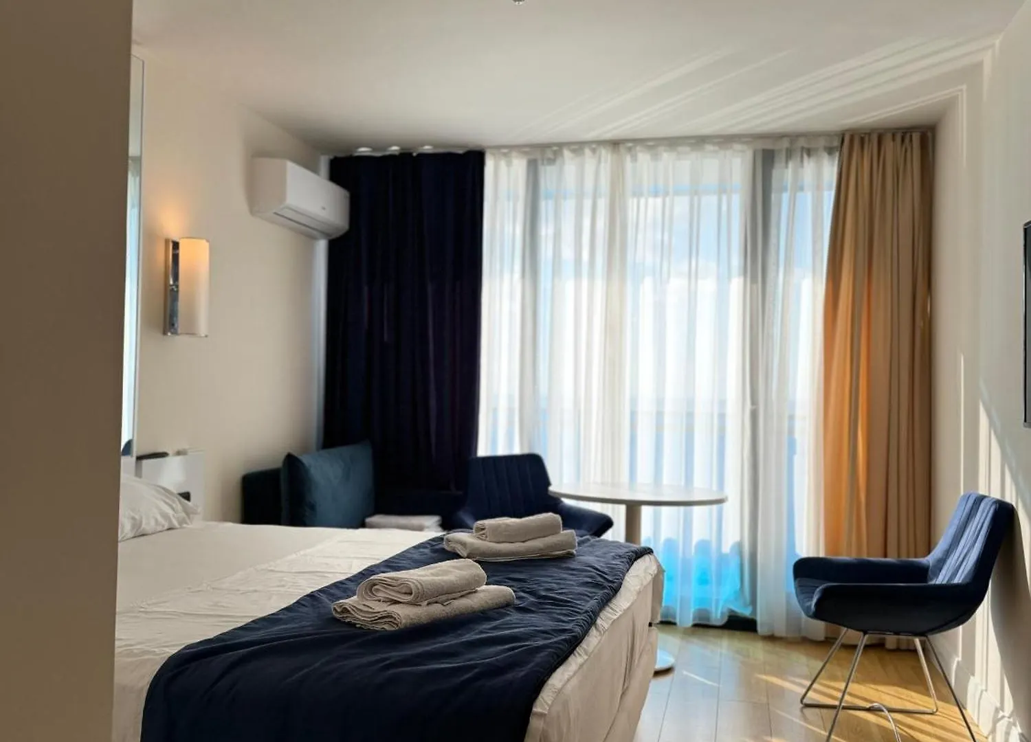 Aparthotel In Orbi City Sea View Batumi Apartment